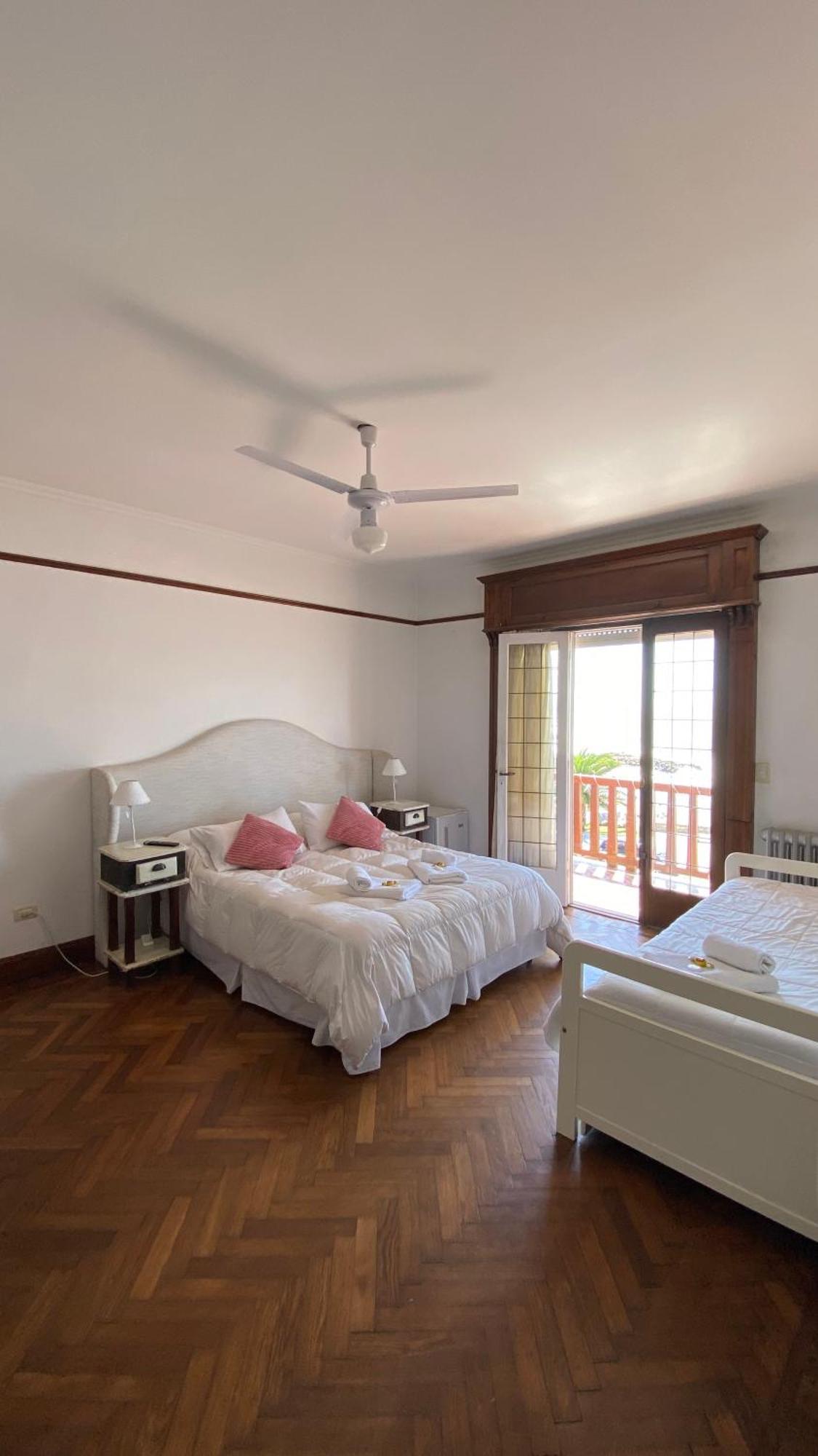Costa Esperanza Mdq Bed & Breakfast Мар дел Плата Екстериор снимка